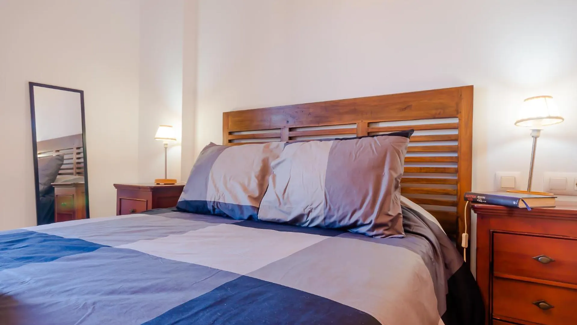 Apartment Maracaibo Spain
